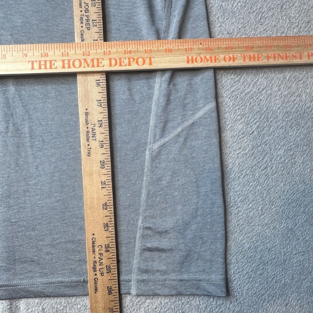 The North Face T-Shirt Mens S Gray Colorblock Raglan Performance Active Hiking